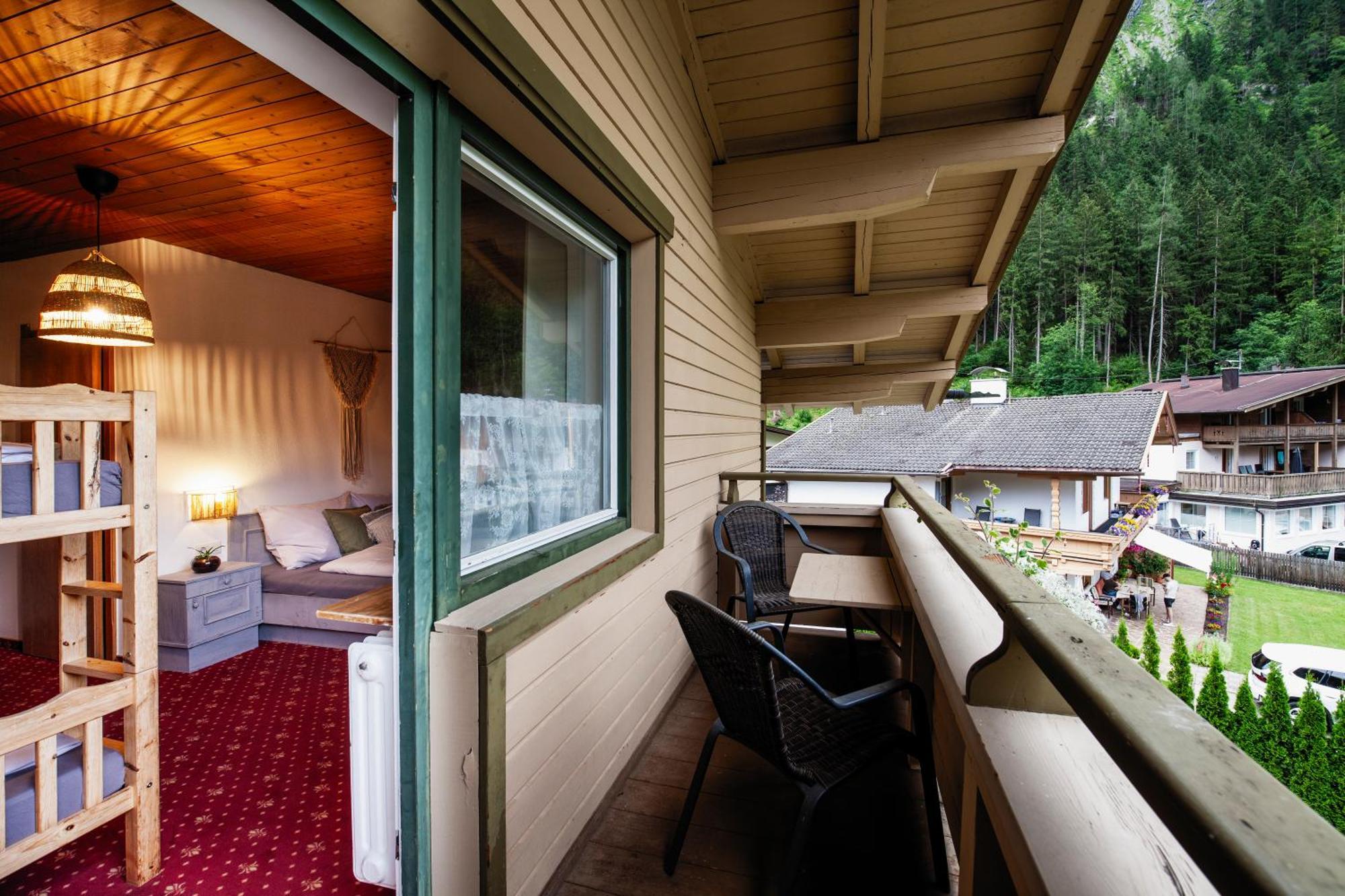 Pinetree Lodge Mayrhofen Extérieur photo