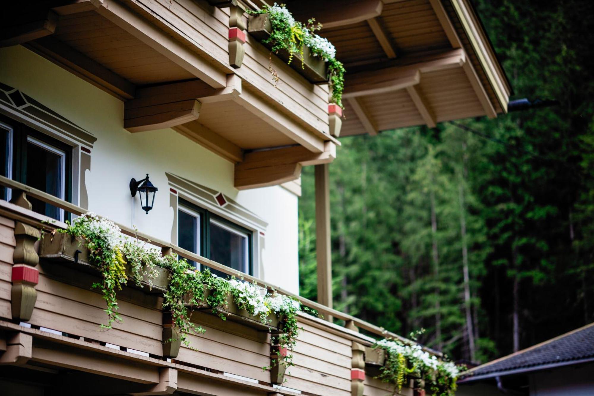 Pinetree Lodge Mayrhofen Extérieur photo